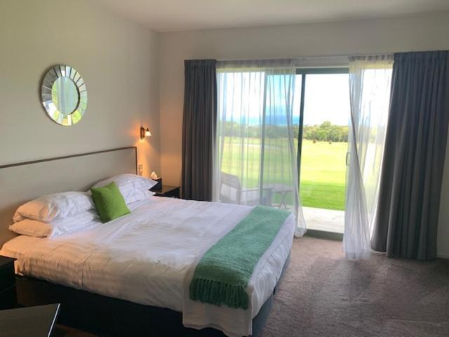 קאיקורה Koura Bay Golf Resort מראה חיצוני תמונה